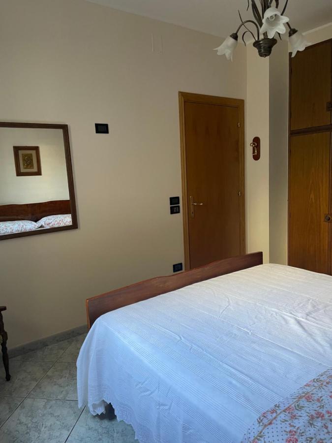 Villa Casa Adalgisa Pianella  Esterno foto